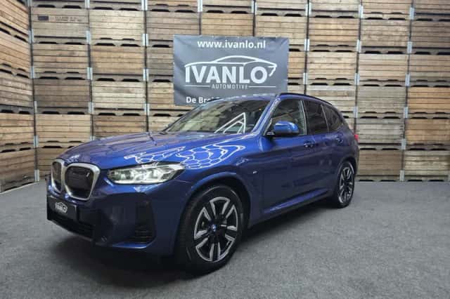 BMW iX3 (2022) thumbnail 1