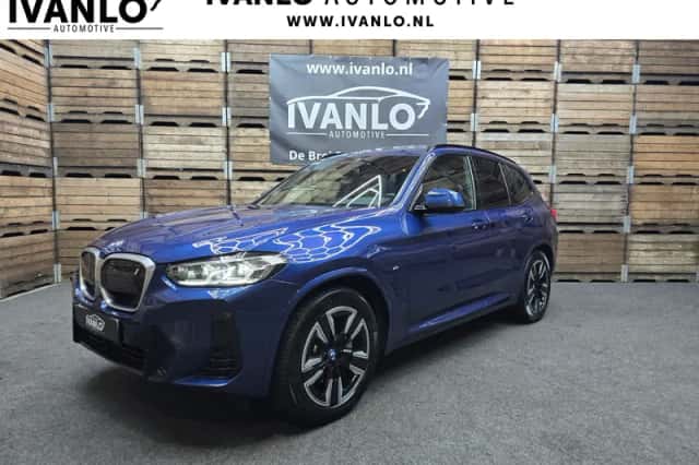 BMW iX3 (2022) thumbnail 1