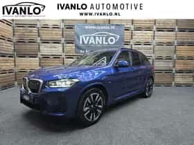 BMW iX3 (2023) thumbnail 1