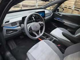 Volkswagen ID.3 (2022) thumbnail 3