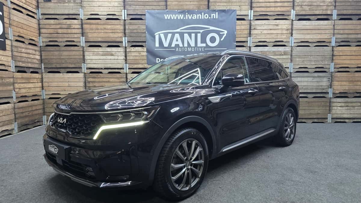 Kia Sorento (2022) — foto 1