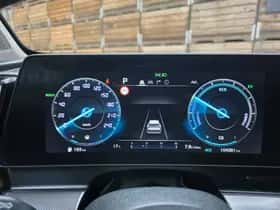 Kia Sportage (2023) thumbnail 11