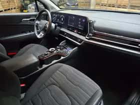 Kia Sportage (2023) thumbnail 8