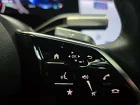 Mercedes-Benz EQS (2022) thumbnail 13