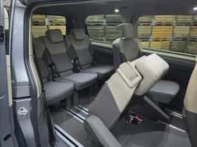 Volkswagen Multivan (2024) thumbnail 10