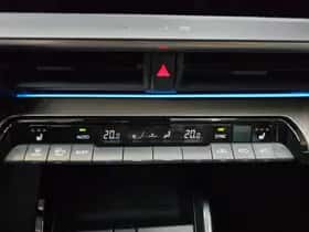 Toyota Prius (2024) thumbnail 13