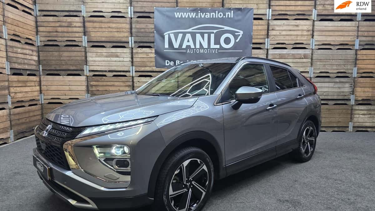 Mitsubishi Eclipse Cross (2023) — foto 1