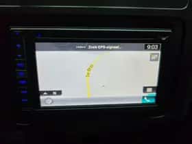 Volkswagen Caddy (2011) thumbnail 11