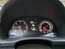 Volkswagen Caddy (2011) thumbnail 9