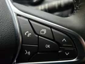 Renault Captur (2022) thumbnail 11