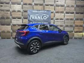 Renault Captur (2022) thumbnail 18