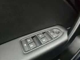 Renault Captur (2022) thumbnail 5