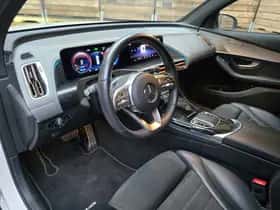 Mercedes-Benz EQC (2021) thumbnail 3