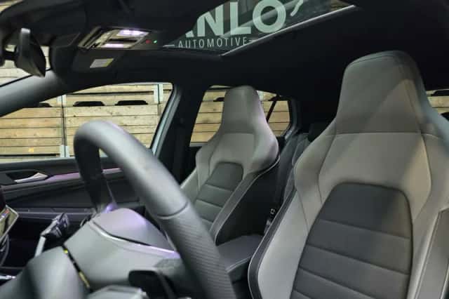 Volkswagen Golf (2025) thumbnail 6