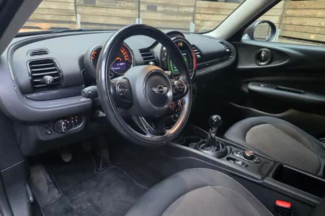 MINI Clubman (2018) thumbnail 3
