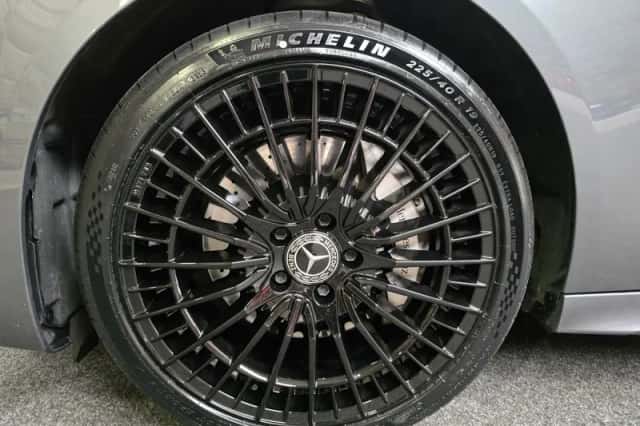 Mercedes-Benz C-Klasse (2022) thumbnail 2