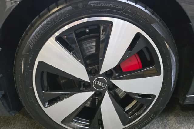 Audi A5 (2025) thumbnail 2