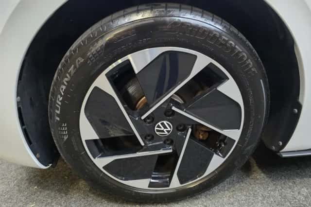Volkswagen ID.3 (2021) thumbnail 2
