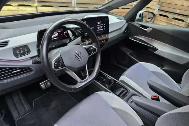 Volkswagen ID.3 (2021) thumbnail 3