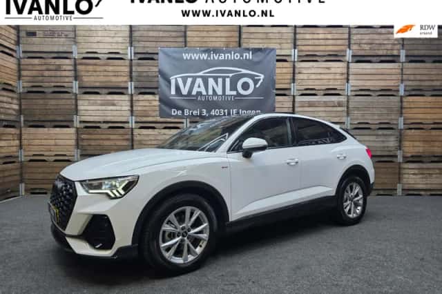 Audi Q3 (2023) thumbnail 1