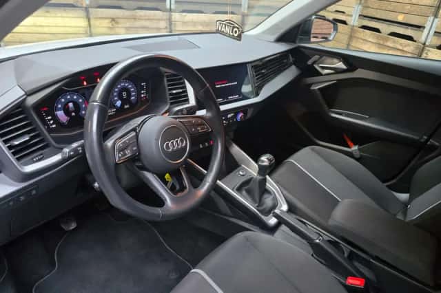 Audi A1 (2021) thumbnail 3