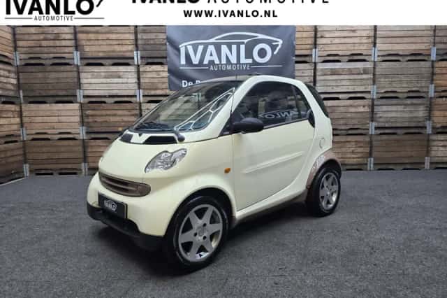 Smart Fortwo (2004) thumbnail 1
