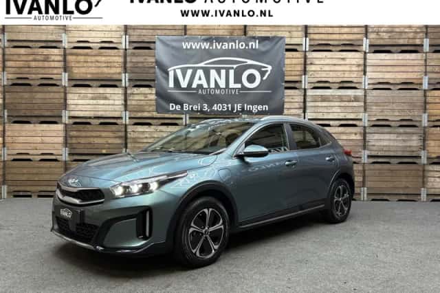 Kia XCeed (2023) thumbnail 1