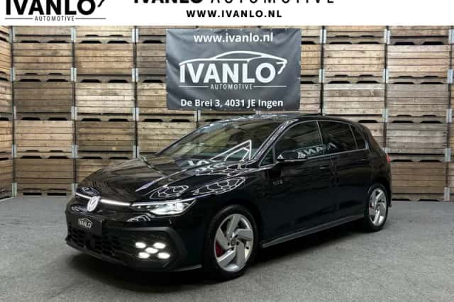 Volkswagen Golf (2025) thumbnail 1