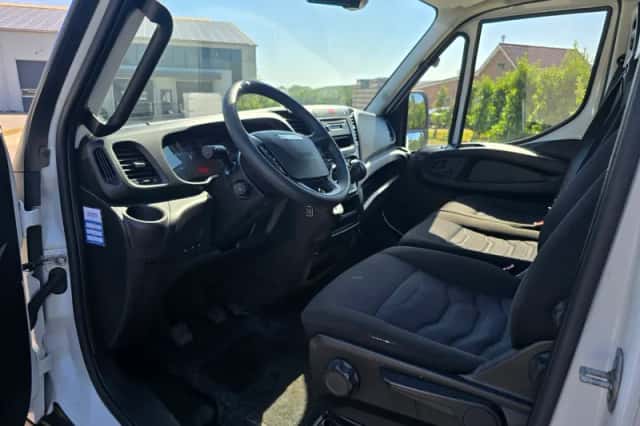 Iveco Daily (2019) thumbnail 3