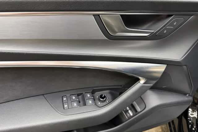 Audi A6 (2022) thumbnail 4