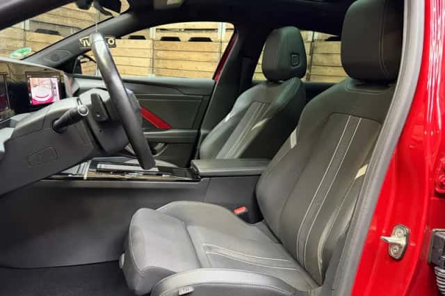Opel Astra (2022) thumbnail 4