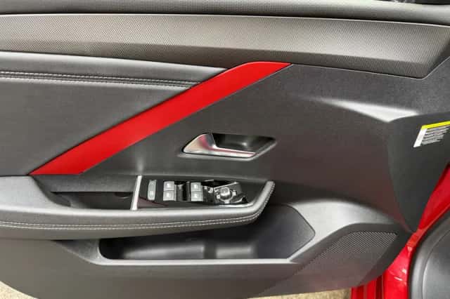 Opel Astra (2022) thumbnail 6