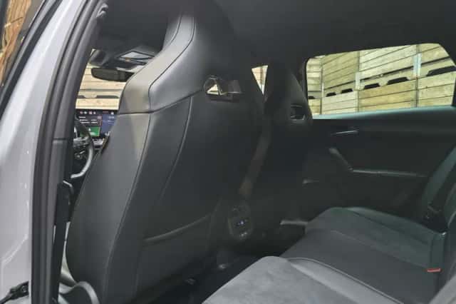 CUPRA Leon Sportstourer (2025) thumbnail 5