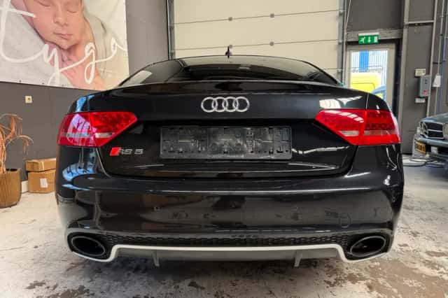 Audi A5 (2010) thumbnail 2