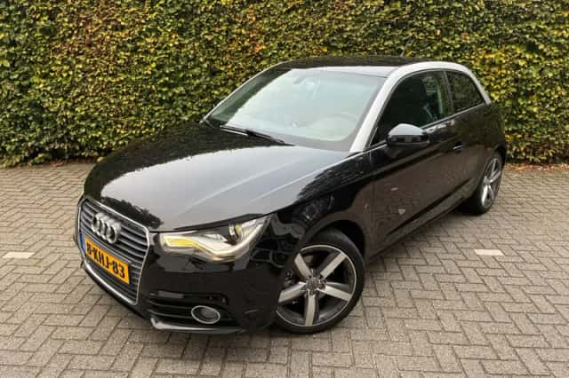 Audi A1 (2011) thumbnail 1