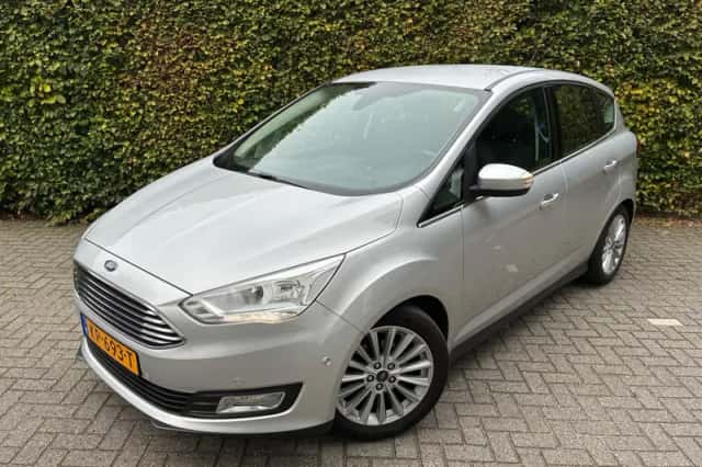 Ford C-Max (2016) thumbnail 1