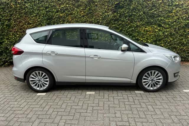Ford C-Max (2016) thumbnail 6