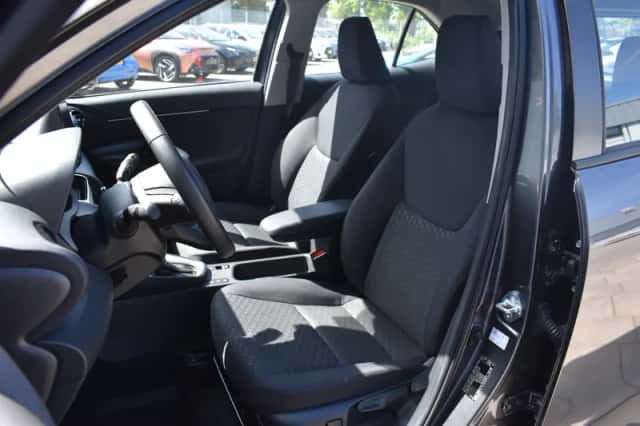 Toyota Yaris Cross (2025) thumbnail 6