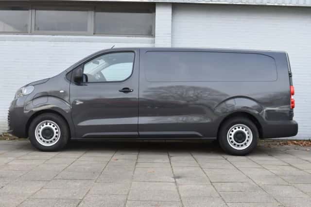 Toyota Proace (2024) thumbnail 5