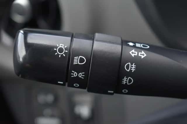 Toyota Yaris (2020) thumbnail 6