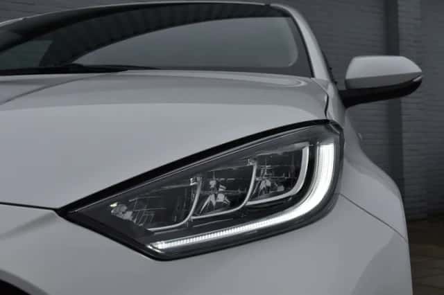 Toyota Yaris (2025) thumbnail 2