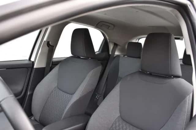 Toyota Yaris (2024) thumbnail 3