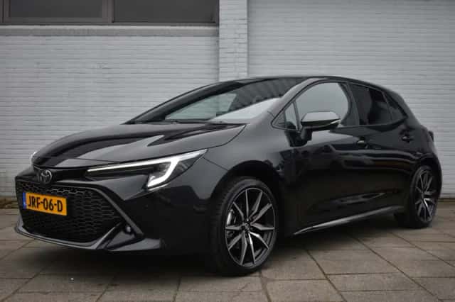 Toyota Corolla (2025) thumbnail 1