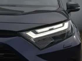 Toyota RAV4 (2025) thumbnail 2