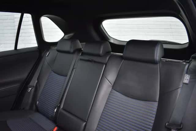 Toyota RAV4 (2025) thumbnail 5