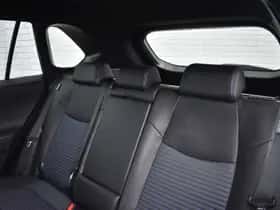 Toyota RAV4 (2025) thumbnail 5