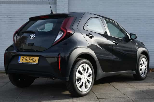 Toyota Aygo X (2024) thumbnail 4