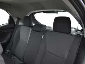 Toyota Yaris (2021) thumbnail 15