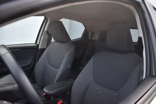 Toyota Yaris (2025) thumbnail 6