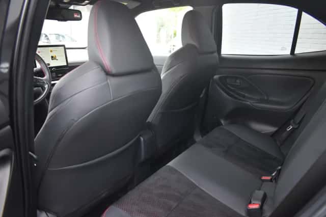Toyota Yaris Cross (2025) thumbnail 6